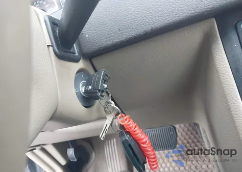 2011 Volvo Xc90 3.2 z USA, uszkodzony, nr VIN YV4952CZ5B1587109